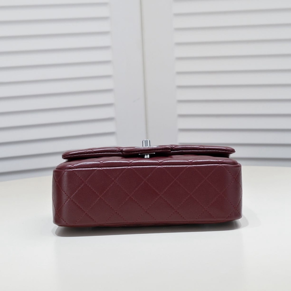 シャネルバッグ内部構造